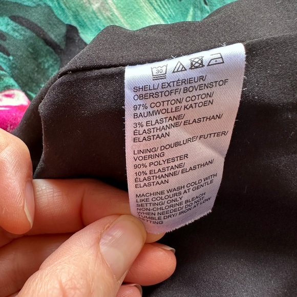 Lord & Taylor cotton multi color jungle print pencil skirt - Picture 6 of 6